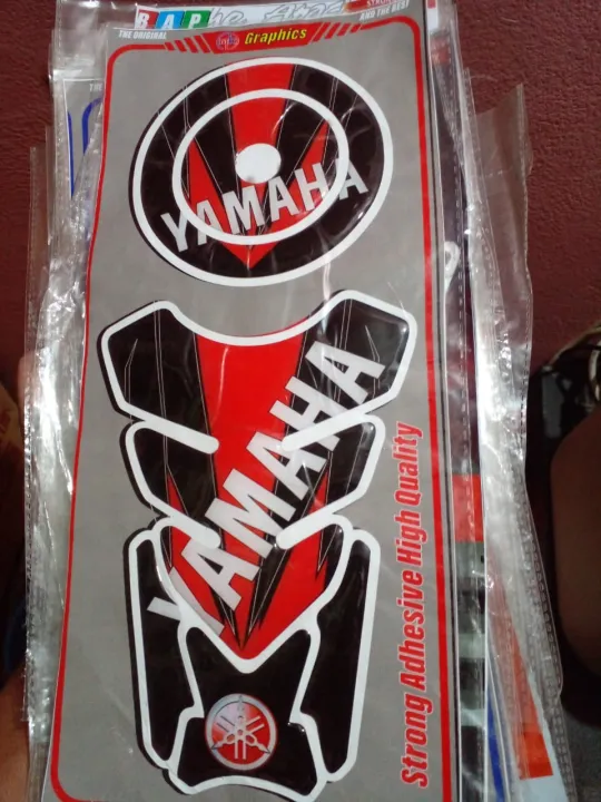 Motorcycle%20fuel%20tank%20pad%20sticker%20or%20bike%20tank%20pad%20for%20Yamaha%20Fzs%20-Black%20-%20Image%204