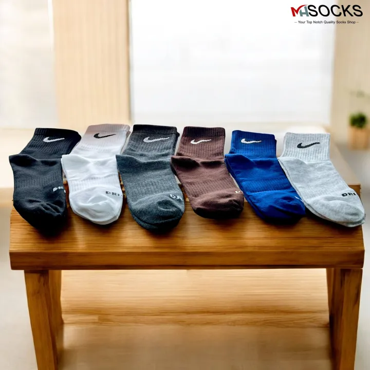 3%20Pairs%20-%203%20Sets%20Socks%20for%20Men%20-%20Package%20-%20Image%209