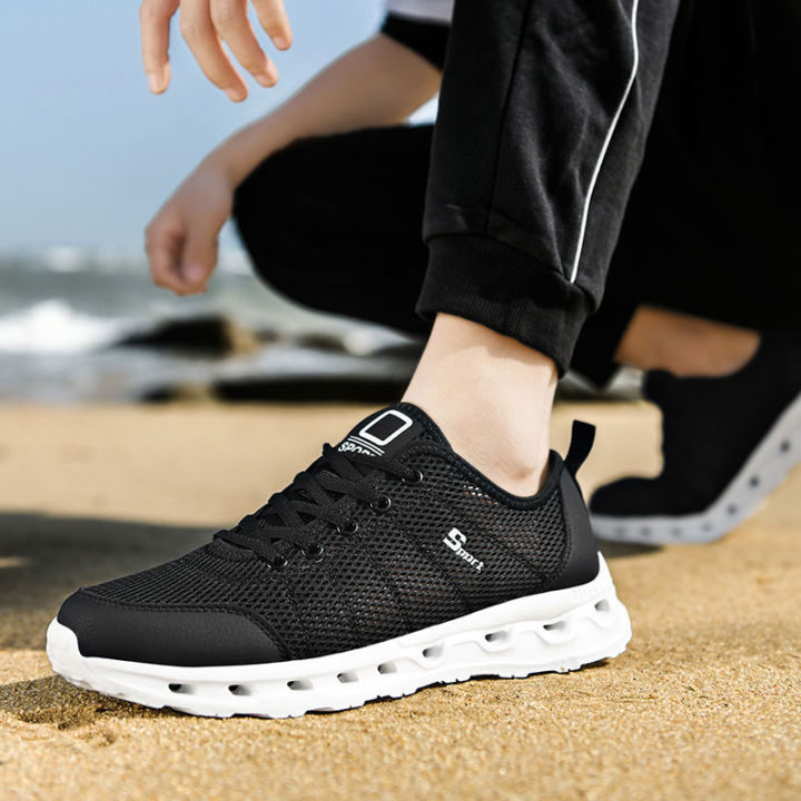 New%20Mesh%20Men's%20Sneaker%20Summer%20Breathable%20Mesh%20Shoes%20Non-Slip%20Wear-Resistant%20Casual%20Shoes%20Korean%20Style%20All-Match%20Deodorant%20Men's%20Shoes%20-%20Image%204