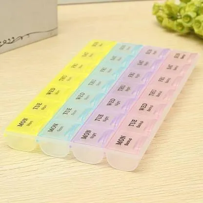 Medicine%20Organizer%20Reminder%20Storage%20Box%20for%2028%20Days%20or%204%20Weeks%20-%20Image%204