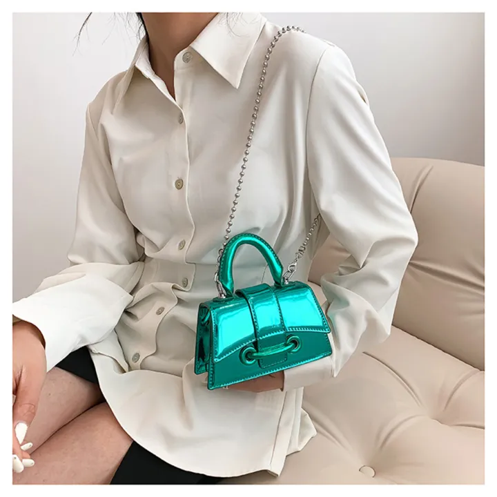 Chic%20Mini%20Laser%20Crossbody%20Bag%20Women%20Shoulder%20Bag%20Trendy%20Luxury%20Designer%20Chain%20Bag%20Handbag%20For%20Night%20Club%20Party%20Purses%20-%20Image%205