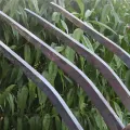 Gardening Pitchfork, Metal Large Fork Gardening Tool with 4 Gardening Claws for Compost, Horses, Hay Mulching Fork Easy to Use. 