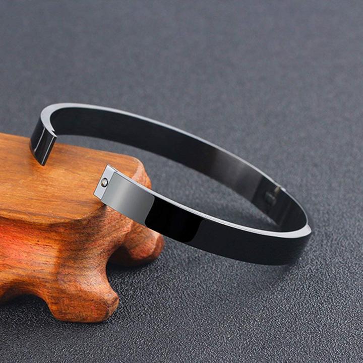 Adjustable%20Bangle%20Bracelet%20Stainless%20Steel-Black%20-%20Image%205