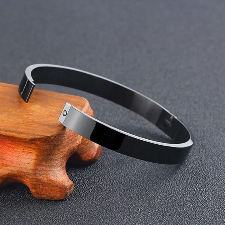 Adjustable%20Bangle%20Bracelet%20Stainless%20Steel-Black%20-%20Image%205