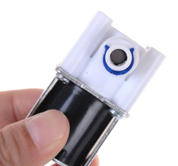 DC-12V%20SOLENOID%20VALVE-1/4%20INCHES%20DIAMETER%20-%20Image%205