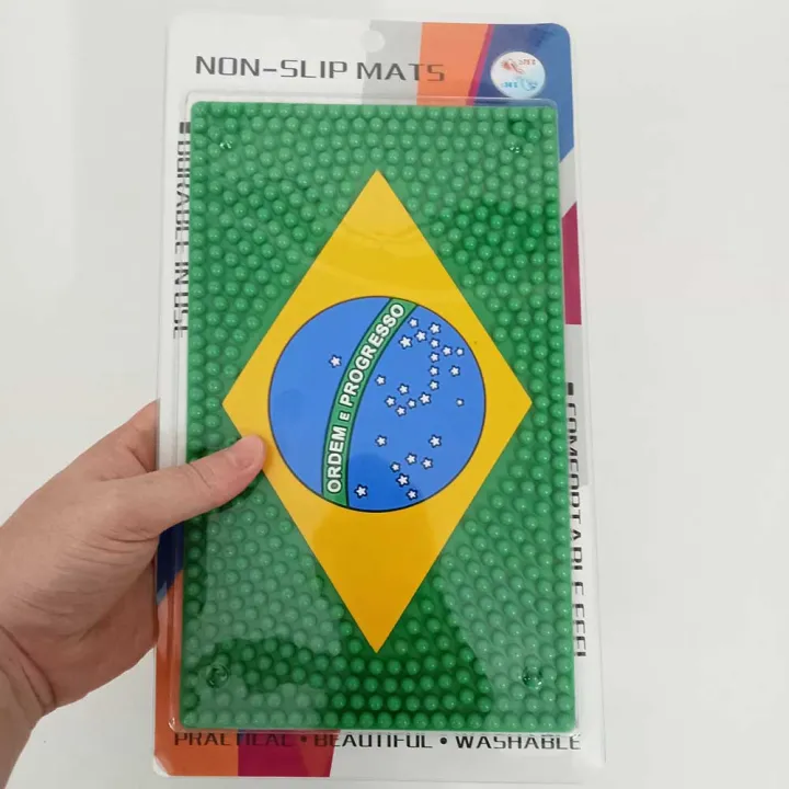 Brazil%20Anti%20Slip%20Car%20Mobile%20Mat%20%7C%20Anti-Skid%20Non%20Slip%20Dashboard%20Mats%20Premium%20Quality%20-%20Image%206