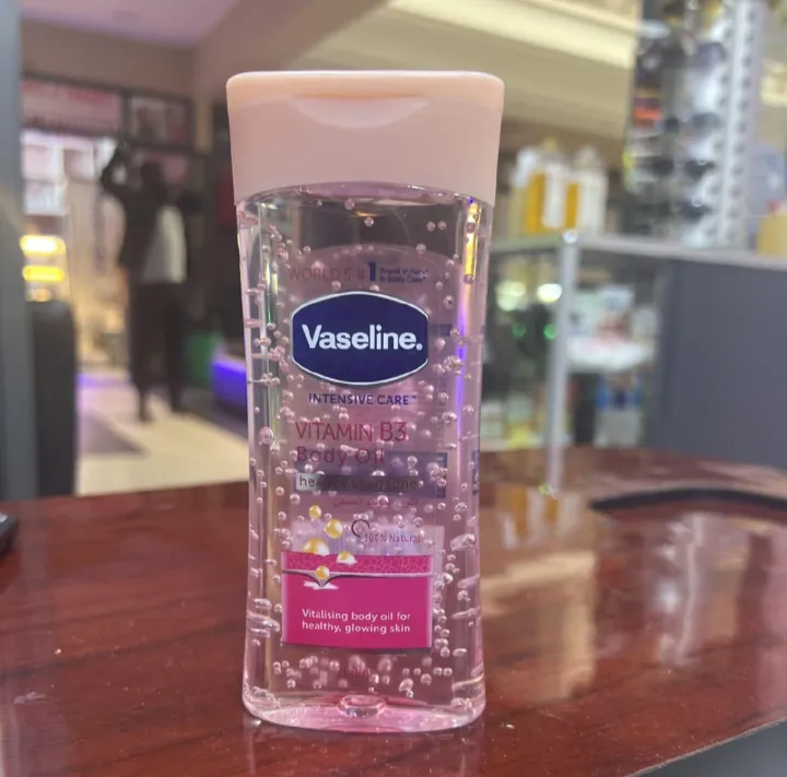 Vaseline%20Intensive%20Care%20Vitamin%20B3%20Body%20Gel%20Oil%20200ml%20-%20Body%20Moisturizer%20-%20Image%202