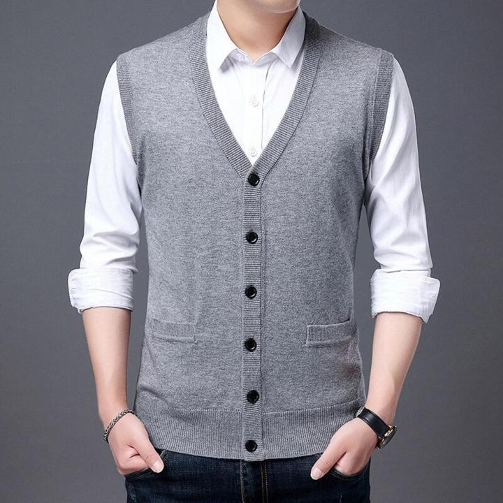 Men Fashion Brand V Neck Knit Korean Vest Outwear Cardigan Men Sleeveless Button Wool Blended High Quality Casual Mens Clothes