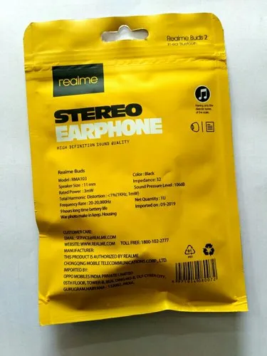 Realme%20Stereo%20Earphone%20High%20Definition%20Sound%20Quality%20-%20Headphone%20-%20Image%204