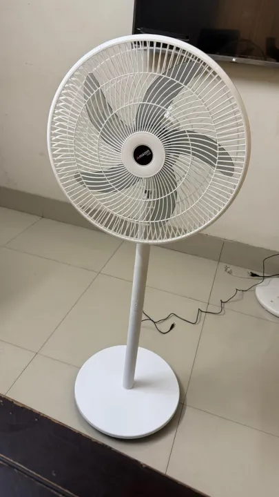 Amazon%20Charger%20Fan%20HT-AF15%20Remote%20Control%20Rechargeable%20Fan%20for%20Soundless%20and%20Cool%20Air%20-%20Image%206