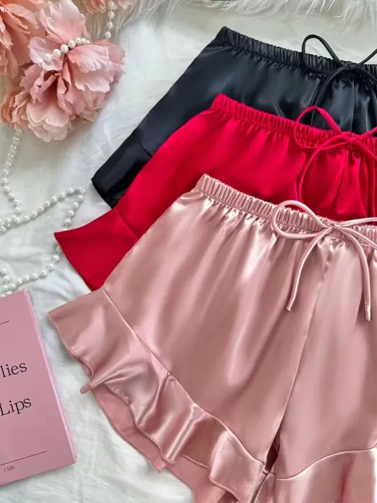 Premium%20Silk%20Ruffle%20Trim%20Shorts%20%E2%80%93%20Regular%20Fit%20Sleepwear%20-%20Image%202