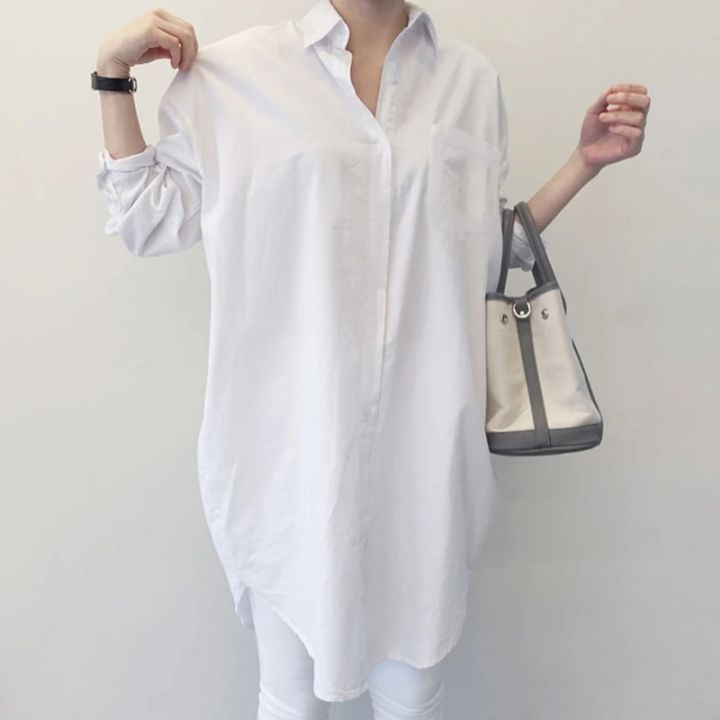 Loose%20and%20Lovely:%20Summer-Ready%20Long%20Shirts%20for%20Women%20-%20Image%204