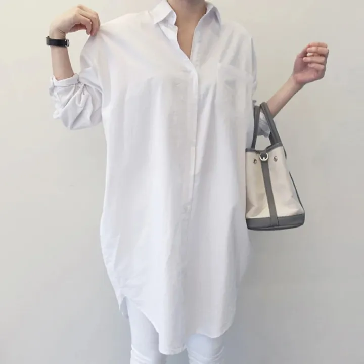 Essential%20Elegance:%20Loose%20Fit%20Long%20Tunics%20for%20Women%E2%80%99s%20Summer%20Wardrobe%20-%20Image%204