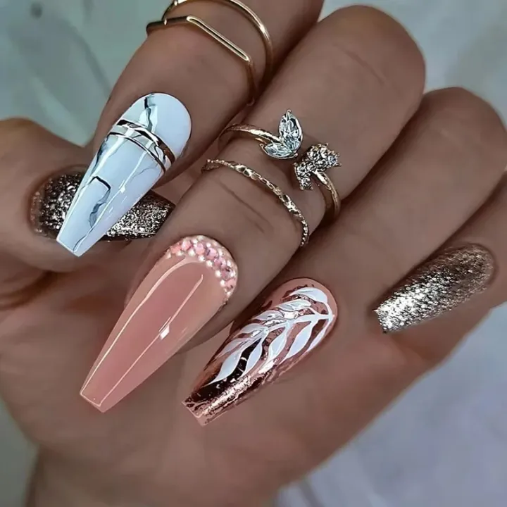 24Pcs%20Long%20Ballet%20Nails%20Press%20on%20Wearable%20Coffin%20False%20Nails%20with%20Glue%20Glitter%20Leaves%20Design%20Full%20Cover%20Nail%20Tips%20Manicure%20-%20Image%202
