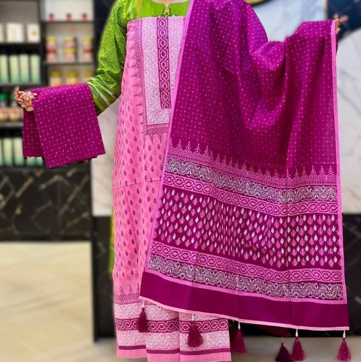 Exclusive%20Cotton%20Unstitched%20Block%20Print%20High%20Quality%20Three%20Piece%20dress%20For%20Women%20-%20Image%202
