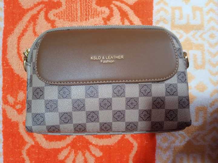 KSLD%20&%20LEATHER%20Fashion%20Crossbody%20Bag%20for%20Women%20%E2%80%93%20Elegant%20Patterned%20Shoulder%20Purse%20with%20Adjustable%20Strap%20-%20Image%206