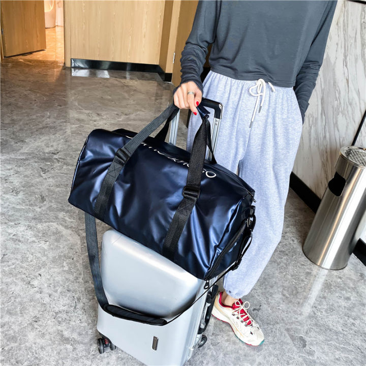 Wholesale%20Short-Distance%20Portable%20Travel%20Bag%20Dry%20Wet%20Separation%20Large%20Capacity%20Shoulder%20Bag%20Sports%20Gym%20Bag%20Trend%20Crossbody%20Big%20Bag%20-%20Image%203