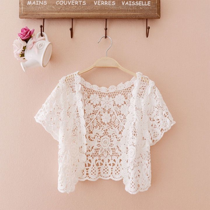 Women Summer Short Sleeve Crochet Shrugs Hollow Out Flower Lace Open Front Cropped Cardigan Sunscreen Scalloped Trim Bolero Jack