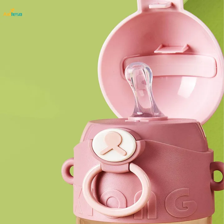 Bottle%20Flip%20Pipe%20Lid%20Reusable%20Locking%20Spout%20Covers%20Kids%20Bottles%20Water%20Cup%20Water%20Jug%20for%20Boys%20Girls,%20Hiking,%20Cycling,%20Outdoor%20-%20Image%204