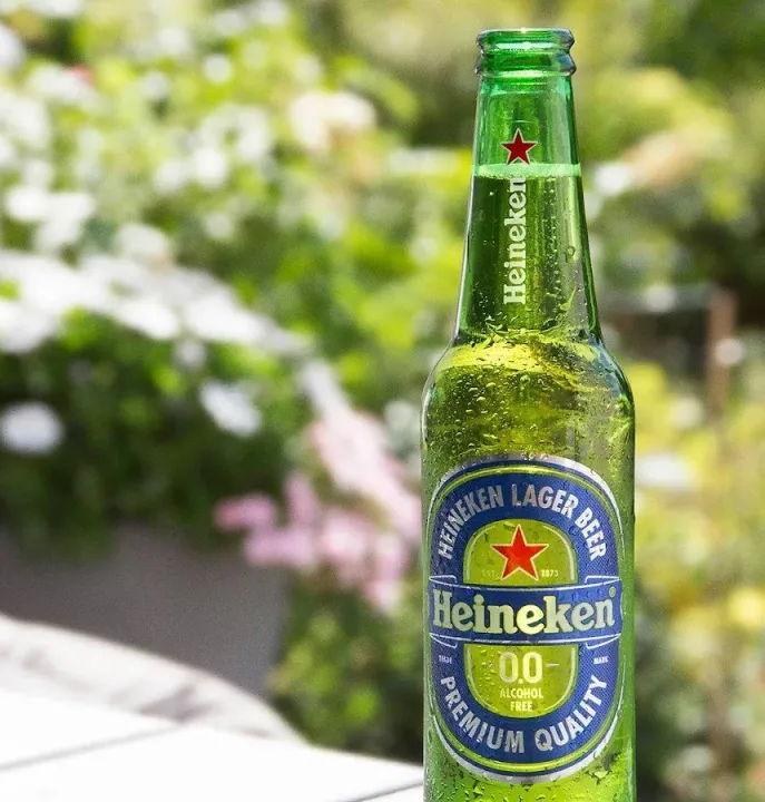 Heineken%200.0%20Non-Alcoholic%20Lager%20%E2%80%93%20330ml%20Bottle%20-%20Image%202