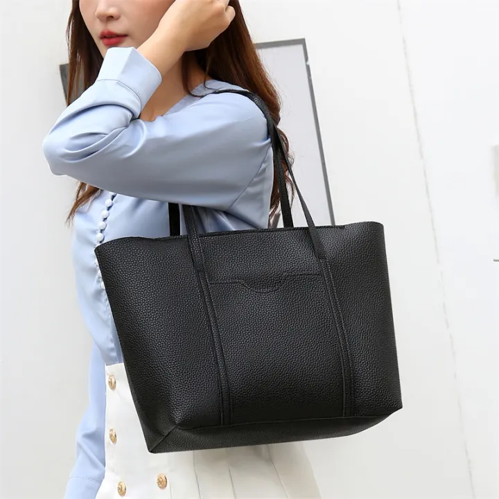 Wholesale%20Shoulder%20Crossbody%20Bag%20Cross%20Border%20Lychee%20Pattern%20Mother%20Bag%20European%20and%20American%20Fashion%20Women's%20Bags%202024%20New%20Four%20Piece%20Set%20Bill%20of%20Lading%20-%20Image%203