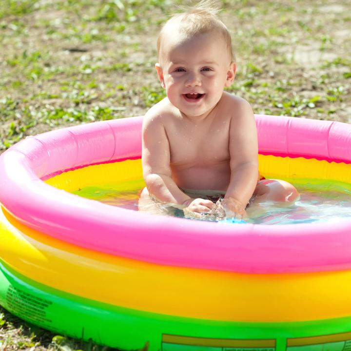Intex%20Baby%20Bath%20Pool%20-%2034%20inch%20x%208%20inch%20-%20Image%203