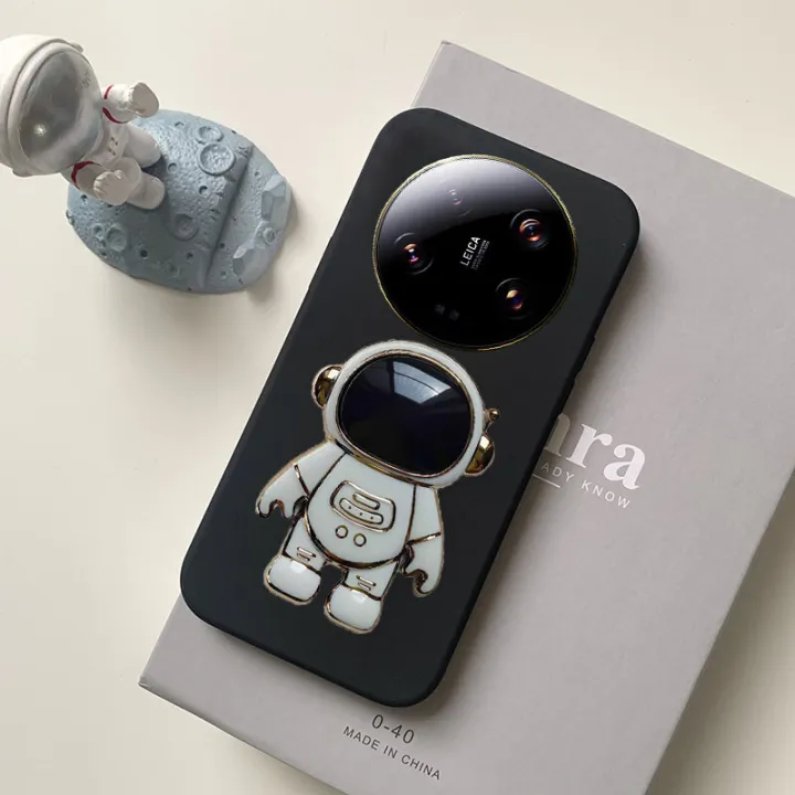 For%20Xiaomi%2013%20Ultra%20Case%20Astronaut%20Bracket%20Smooth%20Soft%20Silicone%20Anti%20Collision%20for%20Xiaomi%2013%20Ultra%20Back%20Cover%20-%20Image%204