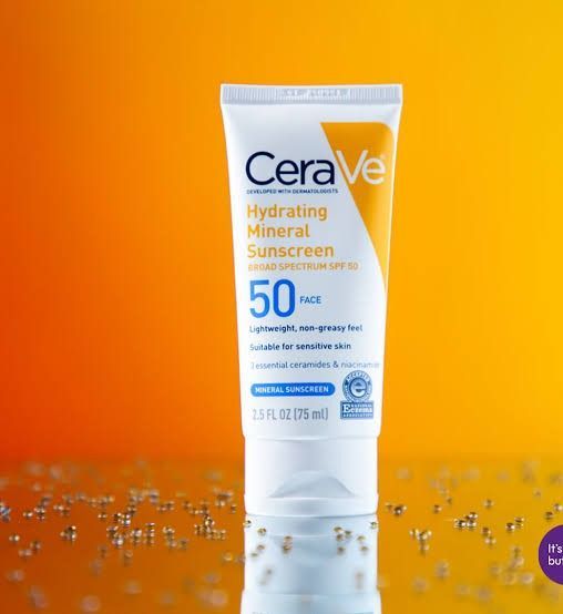 CeraVe%20100%25%20Mineral%20Sunscreen%20SPF%2050%20(USA)%20-%20Image%206