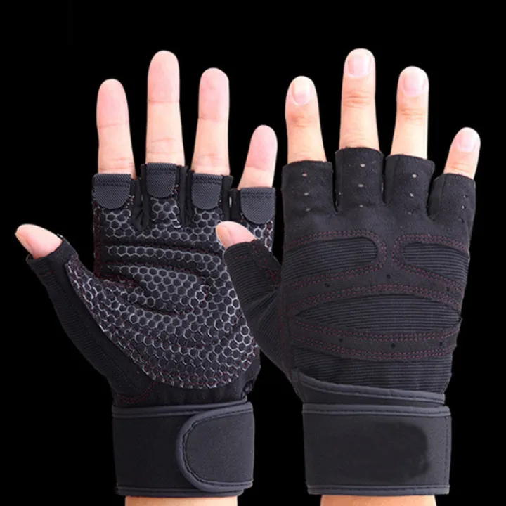 High-Quality%20Non-Slip%20Weightlifting%20Fitness%20Gloves%20with%20Finger%20Support%20for%20Heavy%20Duty%20Workout%20-%20Half-Finger%20Design%20-%20Image%2010
