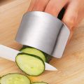Stainless Steel Finger Guard Finger Hand Cut Hand Protector Knife Cut Finger Protection Tool Kitchen Cooking Knives Accessories. 