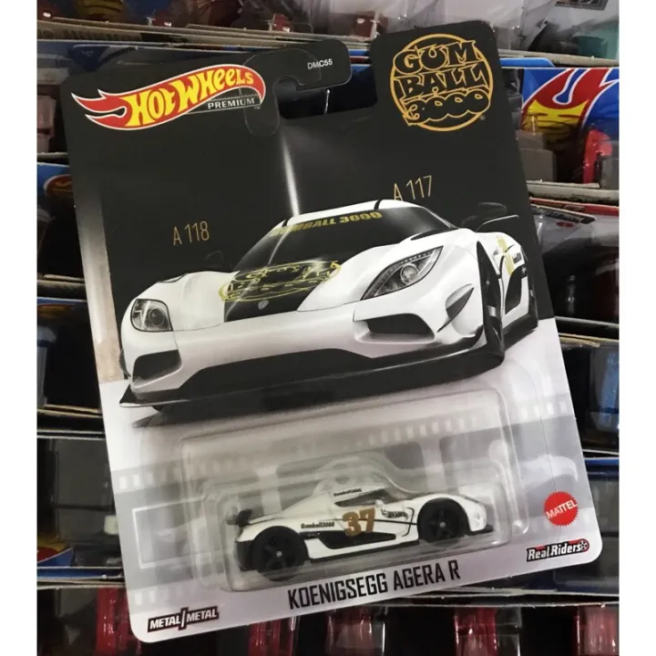 Hotwheels%20Premium%20Koenigsegg%20Agera%20R%20(White)%201:64%20Scale%20-%20Image%203