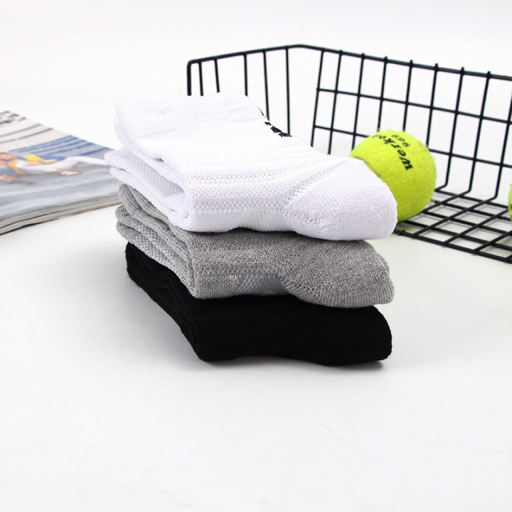 Men's%20Mid-Calf%20Athletic%20Socks%20Badminton%20Running%20Outdoors%20Elite%20Socks%20Brushed%20Socks%20Sweat-Absorbent%20Non-Slip%20Basketball%20Socks%20Wholesale%20-%20Image%206