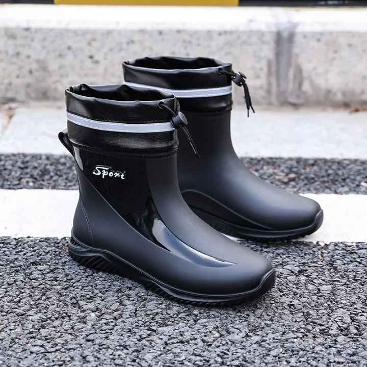 Trendy%20British%20Rain%20Boots%20Men's%20Short%20Tube%20New%20Waterproof%20Shoes%20Fashion%20Flat%20Platform%20Non-Slip%20Rain%20Boots%20Lightweight%20Outer%20Wear%20Work%20-%20Image%204