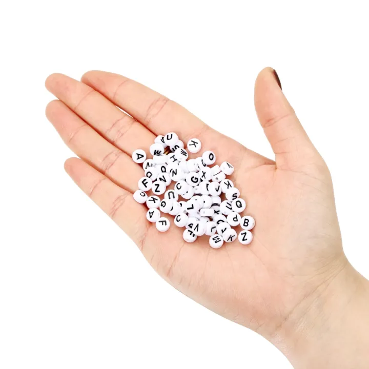 100Pcs%20Mixed%20Letter%20Acrylic%20Beads%20Flat%20Round%20Alphabet%20Charms%20Beads%20For%20Bracelet%20Necklace%20Jewelry%20Making%20-%20Image%203