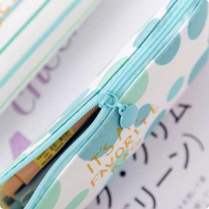 Korean%20canvas%20Bronzing%20Pencil%20case%20custom%20cute%20zipper%20pencil%20case%20creative%20stationery%20box%20wholesale%20custom%20printed%20LOGO%20-%20Image%205