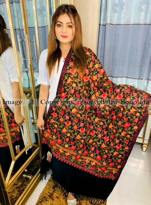 Kashmiri%20%20Poshmina%20shawl%20%7C%7C%20Women%20winter%20collection%20%7C%7C%20sal%20%7C%7C%20Bonolota%20-%20Image%203