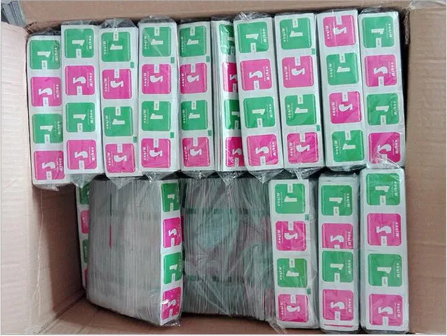 (500%20Sets)%20Professional%20Glass,%20Screen,%20Cleaning%20Paper(Wet%20&%20Dry%20Wipes)%20Display%20Cleaner%20-%20Image%203