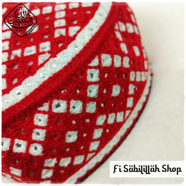 Pakistani%20Tupi%20-%20Islamic%20Product%20-%20High-quality%20Prayer%20Pakistani%20Tupi%20for%20men.%20-%20Image%208