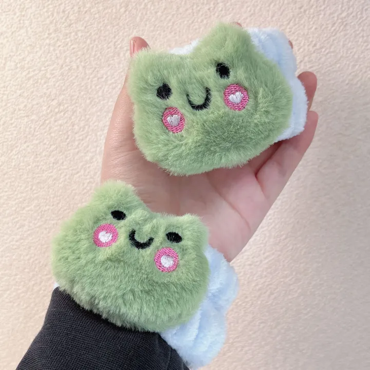 Haiyue%20Jewelry%20Cute%20Toast%20Rice%20Ball%20Face%20Wash%20Wristband~Washing,%20Water-Absorbent%20and%20Moisture-Resistant%20Plush%20Large%20Intestine%20Hair%20Tie%20for%20Exercise%20-%20Image%208