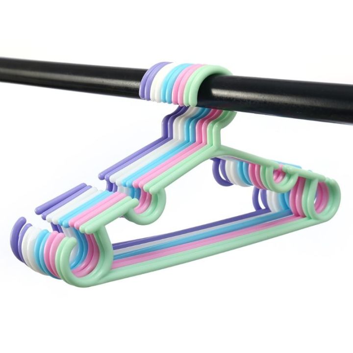 6Pcs/Set%20Portable%20Children%20Clothes%20Hanger%20Toddler%20Baby%20Coat%20Plastic%20Hangers%20Hook%20for%20Kids%20Clothing%20Organizer%20B03E%20-%20Image%205