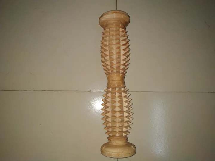 Acu%20Wooden%20Foot%20Roller%20Massager%20Home/Gym%20or%20Sports%20Exerciser%20for%20Men%20&%20Women%20-%20Image%203