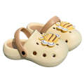 Hole shoes for summer women's outerwear. Thick increase the feeling of stepping on feces. Slippers with soft soles are non slip and breathable. EVA two wearing sandals. 