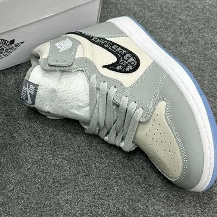 Men's%20Running%20Shoes%20New%20Model%20Top%20Quality%20Multicolour%20High%20Neck%20Sneakers%20-%20Premium%20Footwear%20for%20Mens%20-%20Image%203