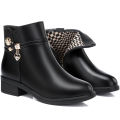 Cotton mother's autumn and winter plush 2021 new mid to old age low heeled women's shoes, leather soft sole short boots. 