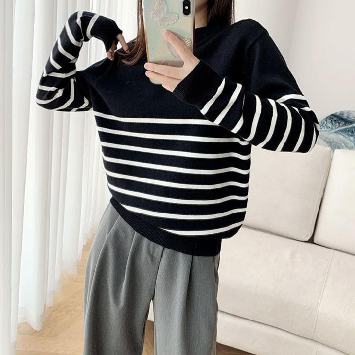 Fashion Slimming round Neck Sweater Women's Black and White Striped Loose Korean Style Outer Wear Autumn and Winter All-Matching Base Sweater