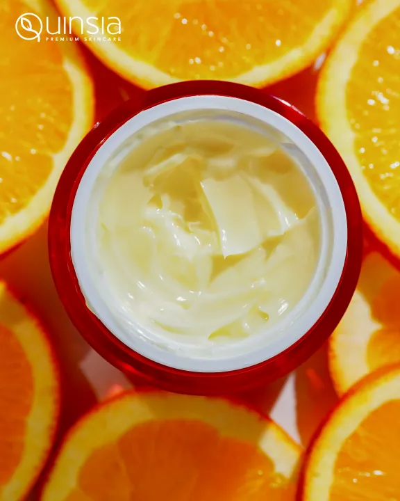 Quinsia%20Vitamin%20C%20Antioxidant%20Moisturizer%20-%2050ml%20-%20Image%203