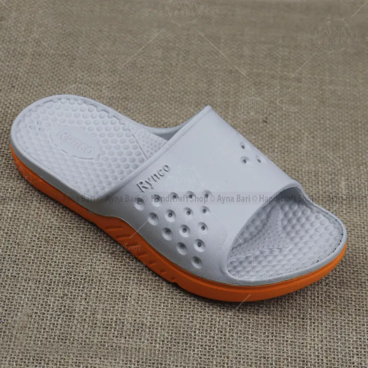 Slides%20sandal%20for%20boys%20%20Rynco-%20R-215%20%20slipper%20for%20boys%20Yeezy%20Slide%20LEAF%20Slippers%20-%20Slides%20For%20Men%20-%20Image%203