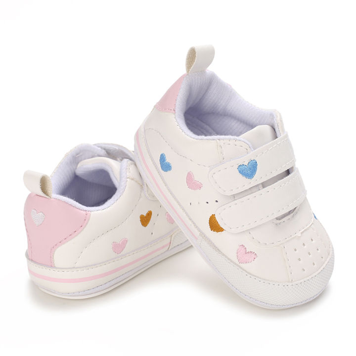 White%20Baby%20Shoes%20Girls%20Cute%20Heart%20Embroidery%20Sneakers%20Soft%20Sole%20Non-slip%20Infant%20Walking%20Baptism%20-%20Image%203