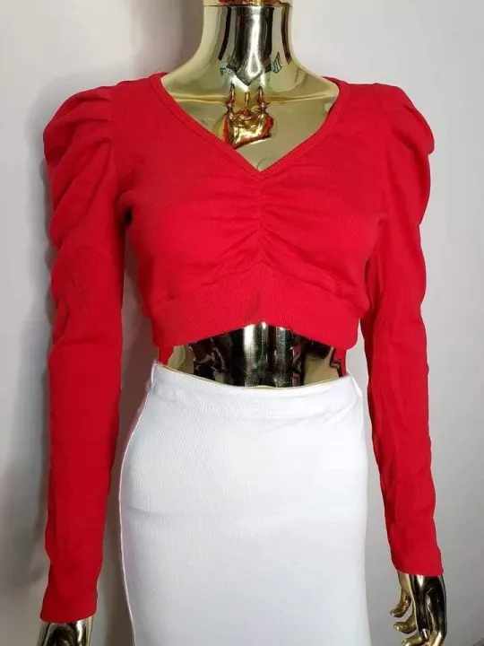 Crop%20top%20short%20body%20long%20sleeve%20fashionable%20blouse%20for%20women's.%20-%20Image%208