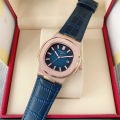 Small red book same Nautilus watch men and women same Tiktok drainage watch women's large dial men's watch wholesale. 